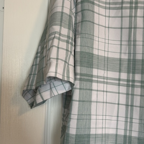 Weatherproof men’s white and green short sleeve button down shirt size large - Picture 4 of 9